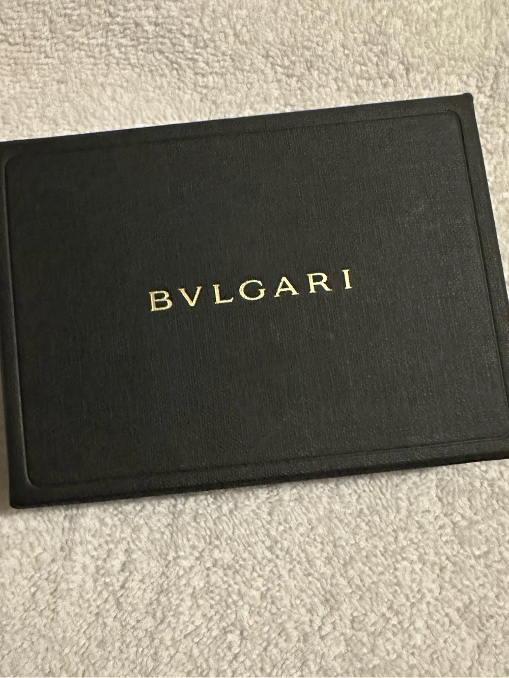 BVLGARI White Leather Card Holder Wallet Full Set Box Authentic Unisex